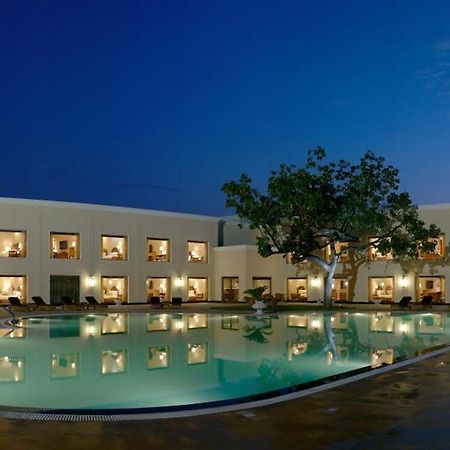 The Lalit Traveller Khajuraho Hotell Eksteriør bilde