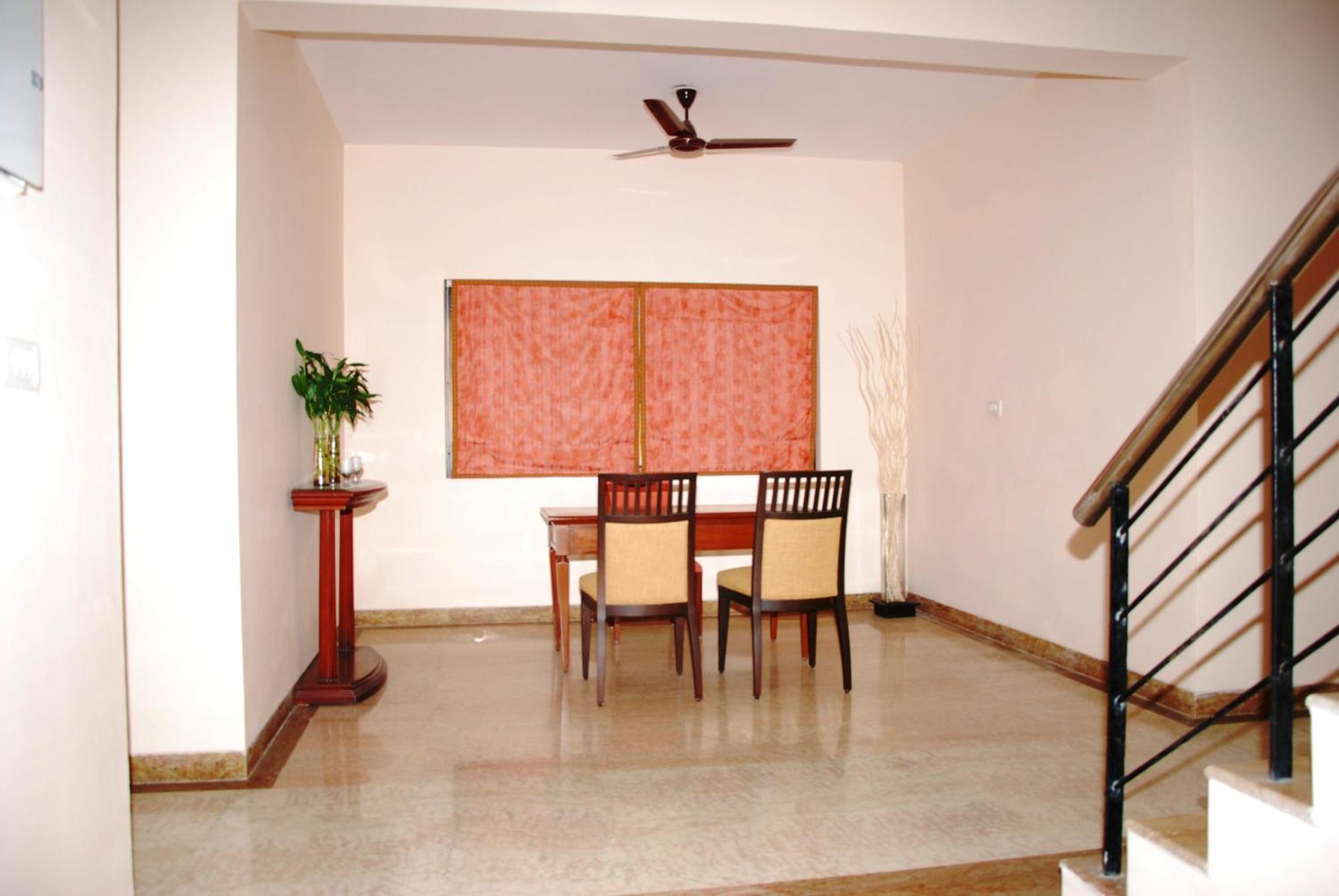 The Lalit Traveller Khajuraho Hotell Eksteriør bilde