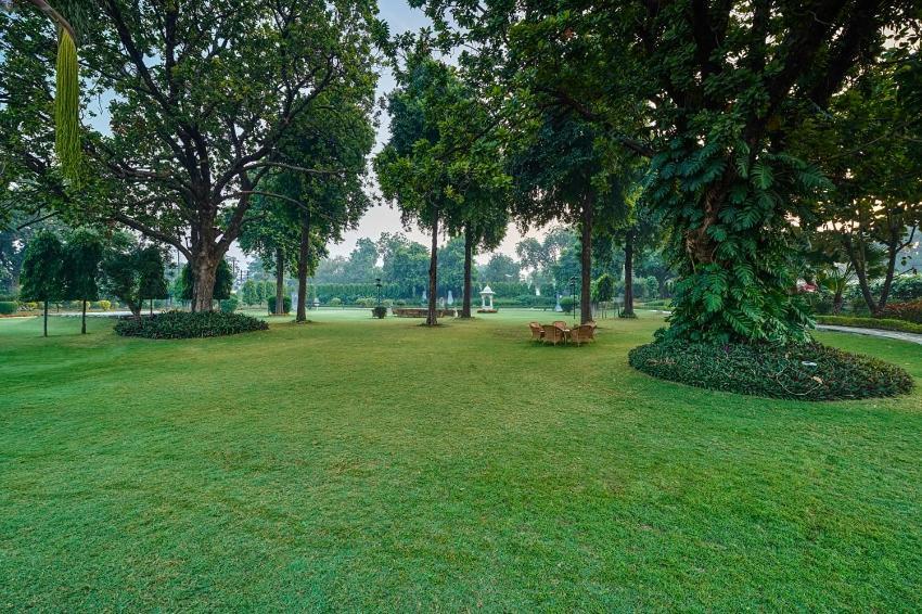 The Lalit Traveller Khajuraho Hotell Eksteriør bilde