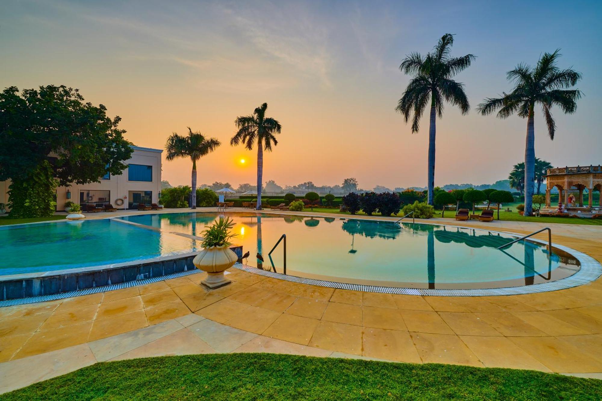 The Lalit Traveller Khajuraho Hotell Eksteriør bilde