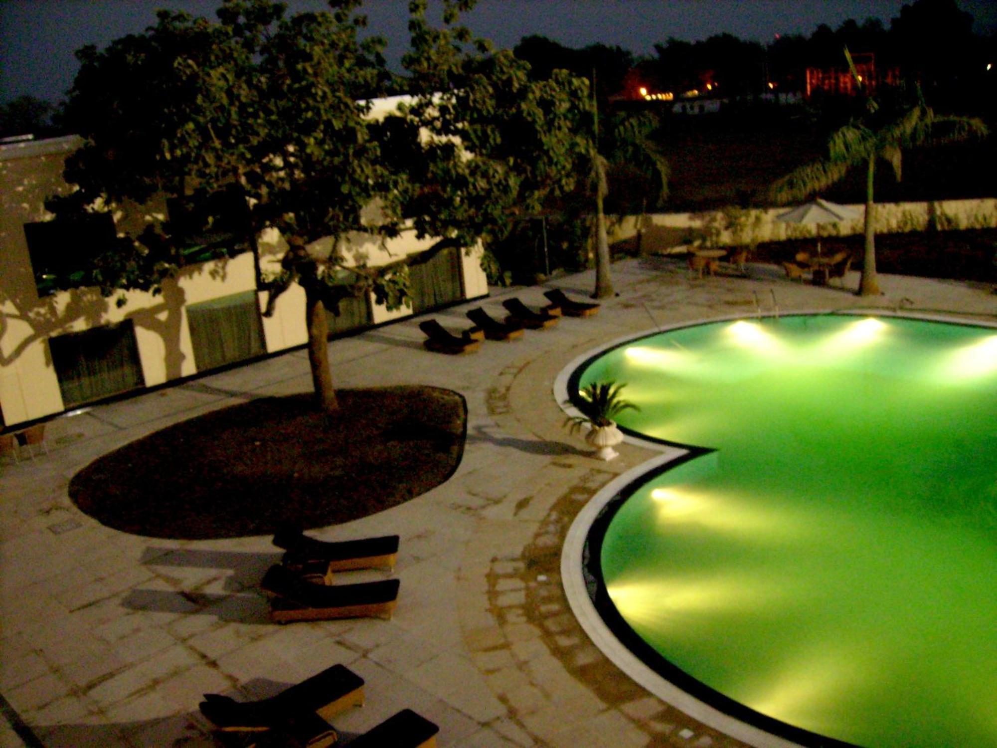 The Lalit Traveller Khajuraho Hotell Eksteriør bilde