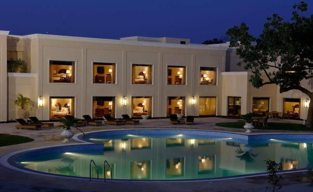 The Lalit Traveller Khajuraho Hotell Eksteriør bilde